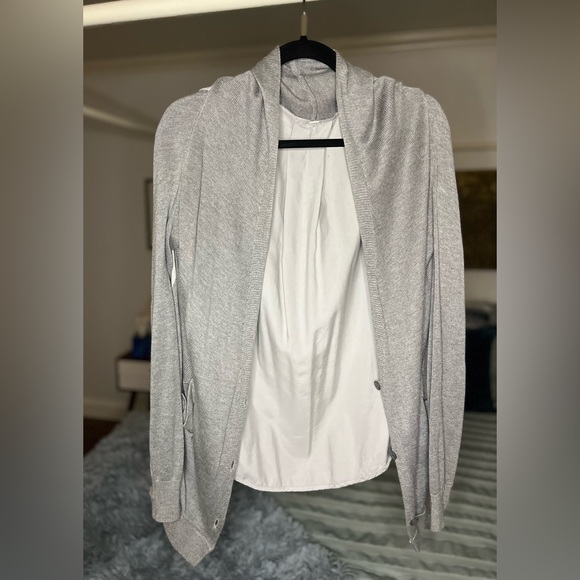 Lululemon Cardigan Sweater Size M Grey - Picture 2 of 5